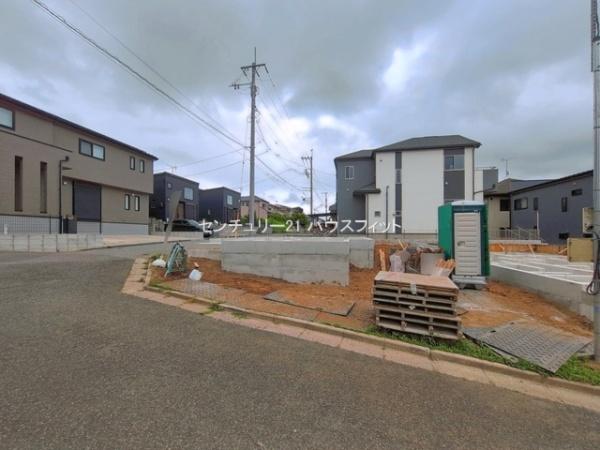 千葉市緑区誉田町1丁目　新築戸建