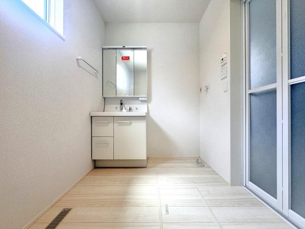 千葉市中央区生実町　新築戸建