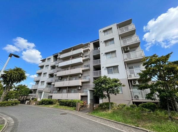 青葉の森公園通り13号棟