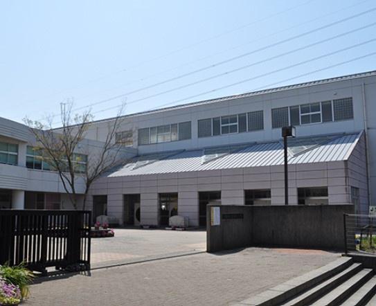 おゆみ野パークハウス弐番館(千葉市立金沢小学校)