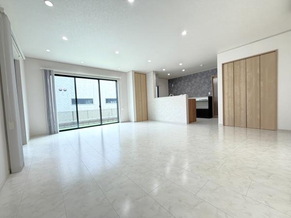 千葉市若葉区金親町　中古戸建