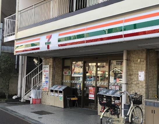 ブランズ千葉中央パークフロント(セブンイレブン千葉神明町店)