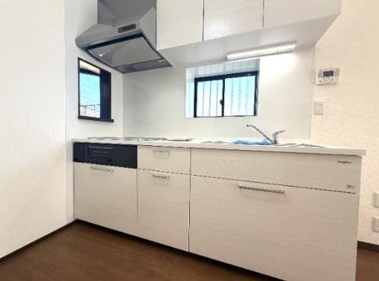 千葉市中央区生実町　中古戸建