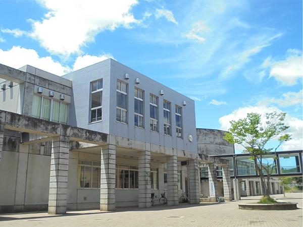 プラザ学園前9号棟(千葉市立扇田小学校)