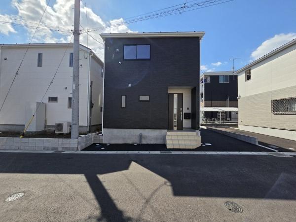 千葉市緑区古市場町　新築戸建