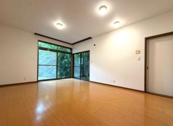 千葉市若葉区貝塚1丁目　中古戸建