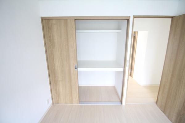 箕面ハイツ3号棟(収納)