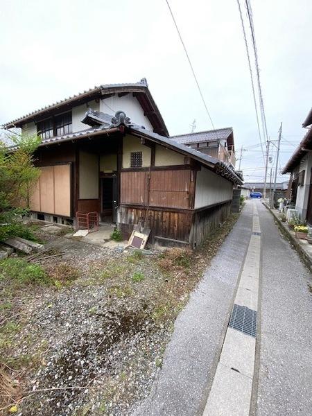 犬上郡豊郷町大字上枝の土地