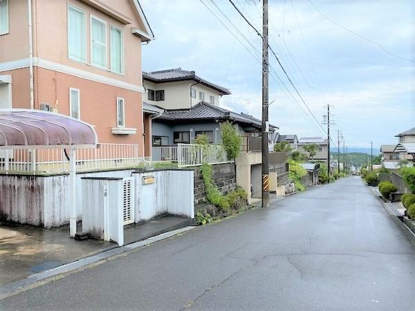 名張市つつじが丘北６番町の中古一戸建て