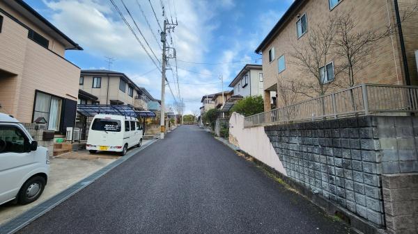 名張市百合が丘東２番町の中古一戸建て