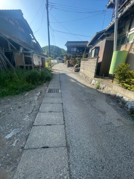 米原市長岡の土地