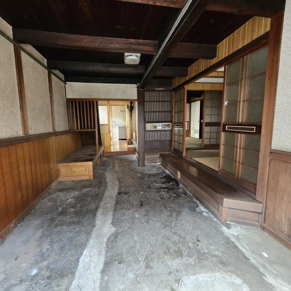 伊賀市上野伊予町の中古一戸建