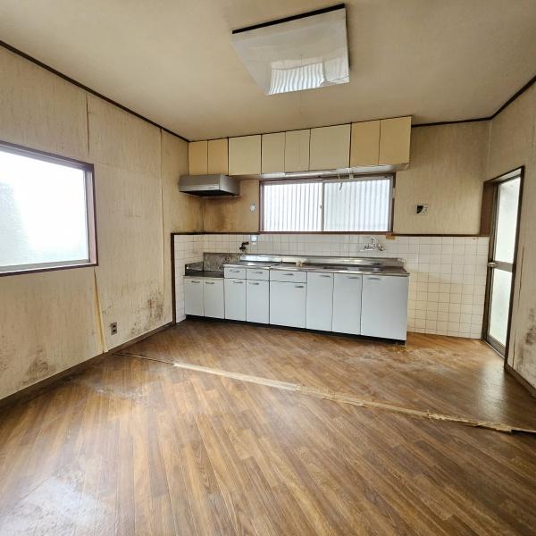 大津市比叡平２丁目の中古一戸建て