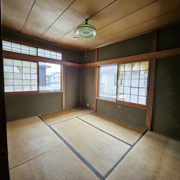 大津市比叡平２丁目の中古一戸建て