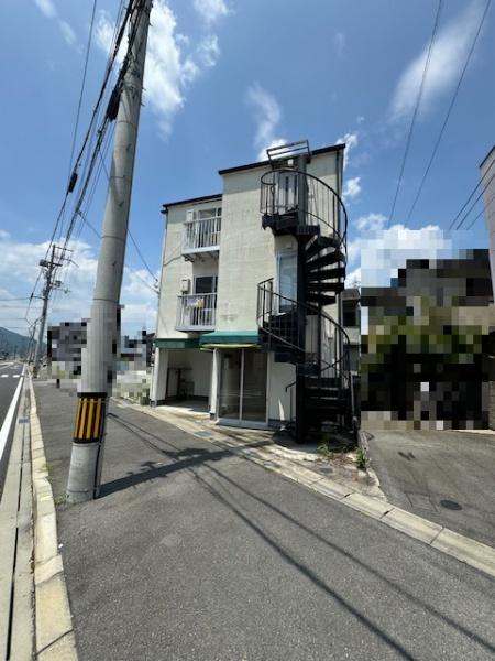 亀岡市大井町並河坂井の中古一戸建