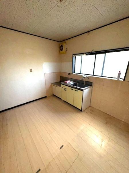 奈良市南紀寺町５丁目の中古テラスハウス