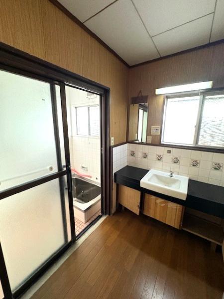 亀岡市西つつじケ丘大山台１丁目の中古一戸建