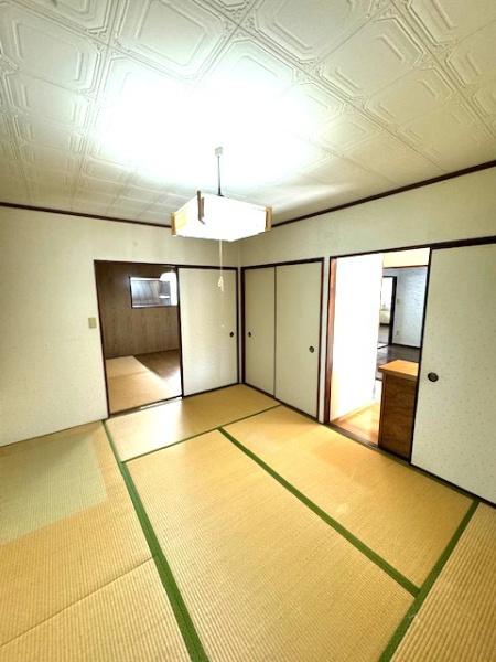亀岡市西つつじケ丘大山台１丁目の中古一戸建て