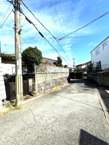 亀岡市西つつじケ丘大山台１丁目の中古一戸建て