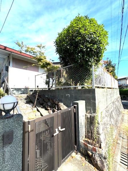 亀岡市西つつじケ丘大山台１丁目の中古一戸建