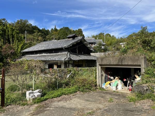 生駒市高山町の中古一戸建て