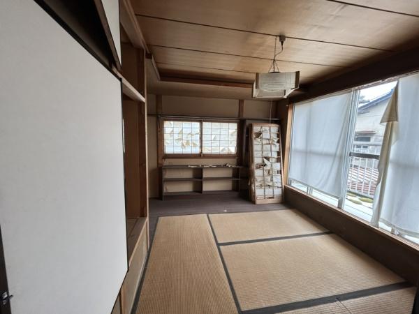滋賀里に二丁目　琵琶湖ビュー　事務所付き中古戸建