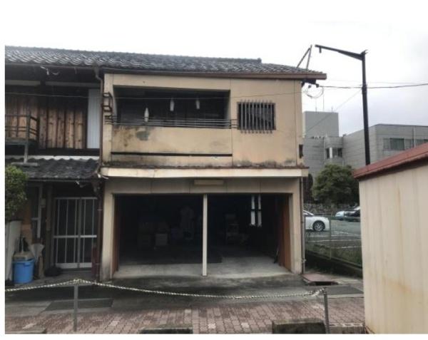 南丹市八木町八木　JR八木駅前