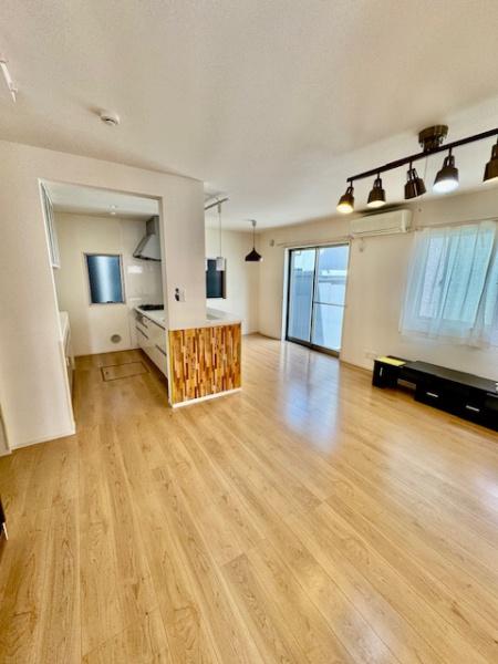 彦根市八坂町の中古一戸建て