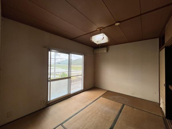 東近江市上平木町の中古一戸建て
