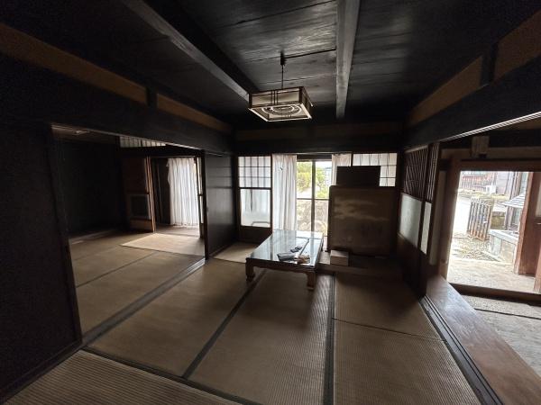 彦根市太堂町の中古一戸建て