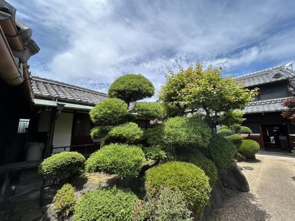 奈良市杏町の中古一戸建て