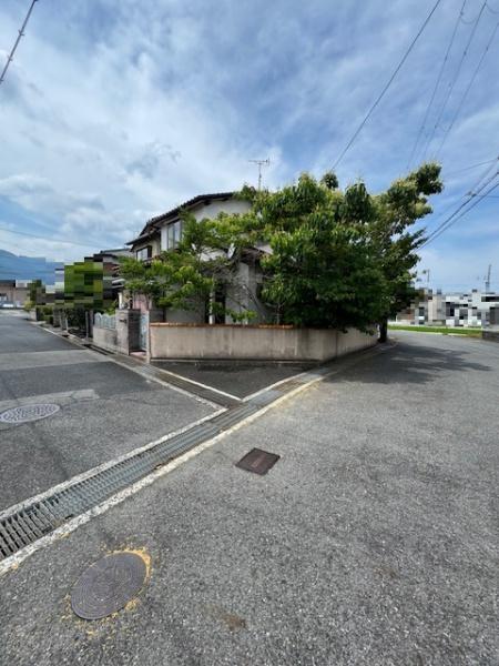 建築条件無　古家付き売土地