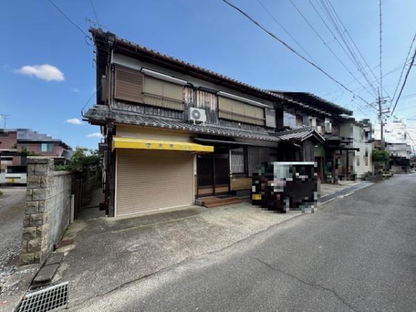東近江市市辺町の中古一戸建