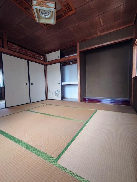 久世郡久御山町市田鈴間の中古一戸建て