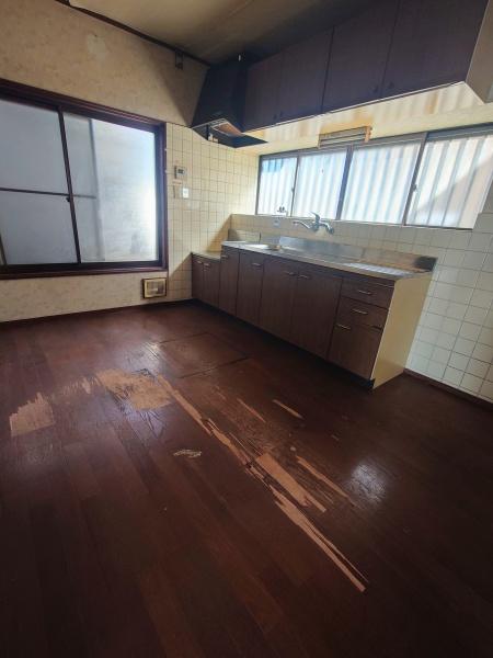 久世郡久御山町市田鈴間の中古一戸建て