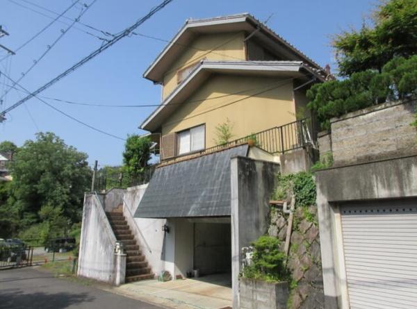 岩倉長谷町