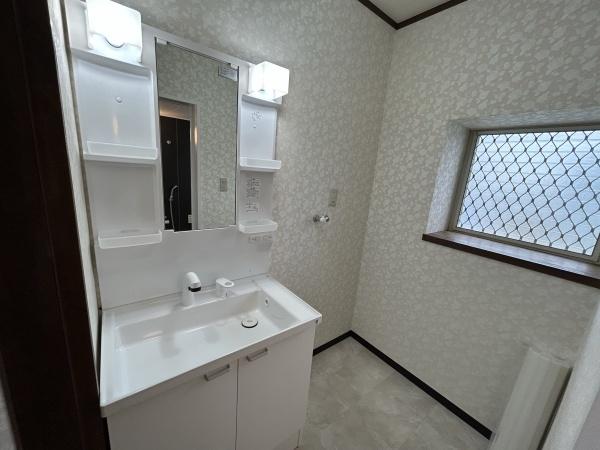 甲賀市水口町下山の中古一戸建て(洗面台・洗面所)