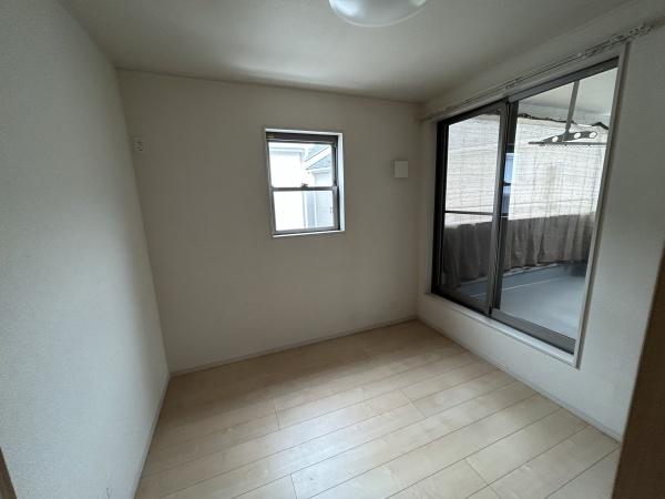 愛知郡愛荘町東円堂の中古一戸建て