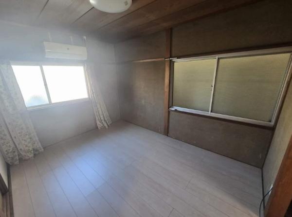 京都市山科区東野南井ノ上町の中古一戸建て