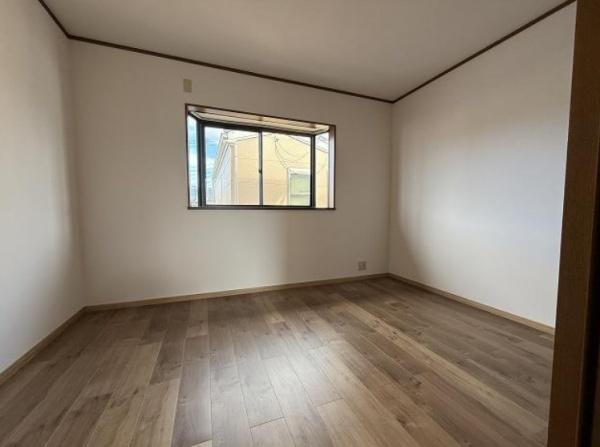 京都市右京区太秦西野町の中古一戸建て