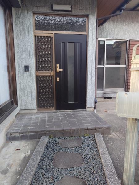 伊賀市緑ケ丘南町の中古一戸建