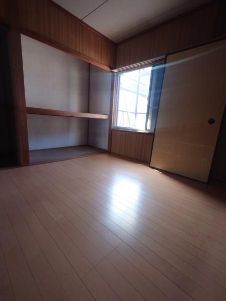 京都市山科区四ノ宮小金塚の中古一戸建て