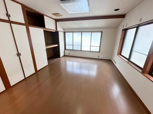 日ノ岡石塚町