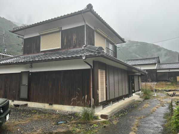 甲賀市土山町大河原　中古戸建