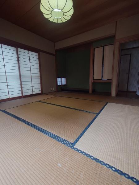 彦根市大藪町の中古一戸建て