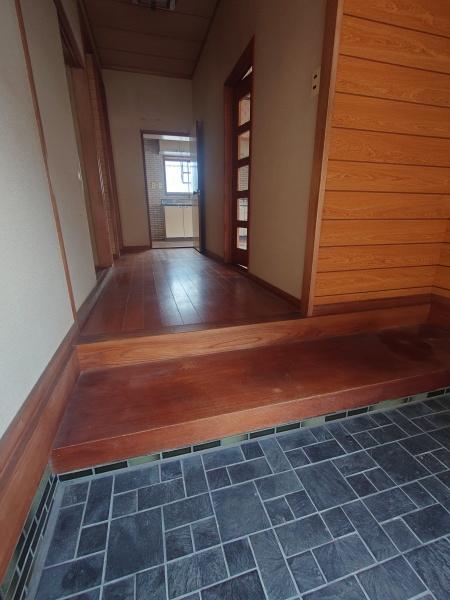 彦根市大藪町の中古一戸建て