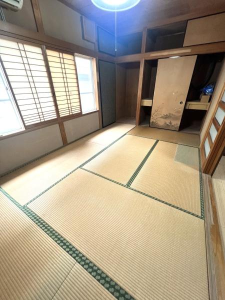 城陽市寺田西ノ口の中古一戸建て