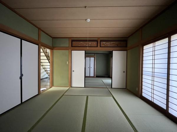 甲賀市甲南町希望ケ丘本町９丁目の中古一戸建て