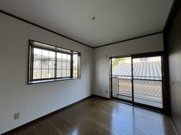 甲賀市甲南町希望ケ丘本町９丁目の中古一戸建て