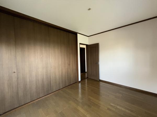 甲賀市甲南町希望ケ丘本町９丁目の中古一戸建て